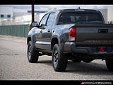 2016 Toyota Tacoma photo 9