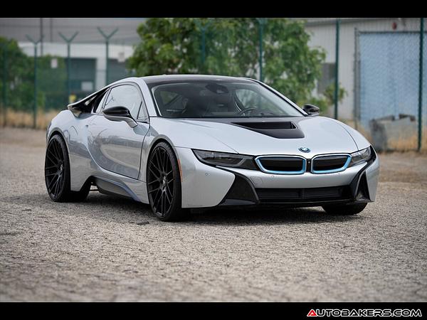 2015 BMW i8