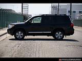 2013 Toyota Land Cruiser photo 11