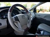 2013 Toyota Sienna photo 13