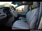 2013 Toyota Sienna photo 15