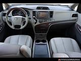 2013 Toyota Sienna photo 16