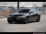 2019 Alfa Romeo Giulia photo 3