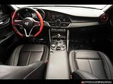 2019 Alfa Romeo Giulia photo 16