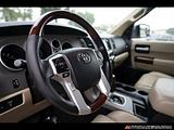 2015 Toyota Sequoia photo 13