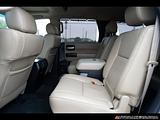 2015 Toyota Sequoia photo 18