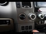 2015 Toyota Sequoia photo 22