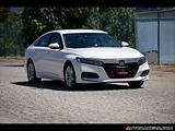 2018 Honda Accord photo 1