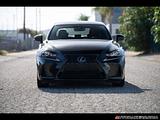 2018 Lexus IS photo 2
