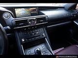 2018 Lexus IS photo 19