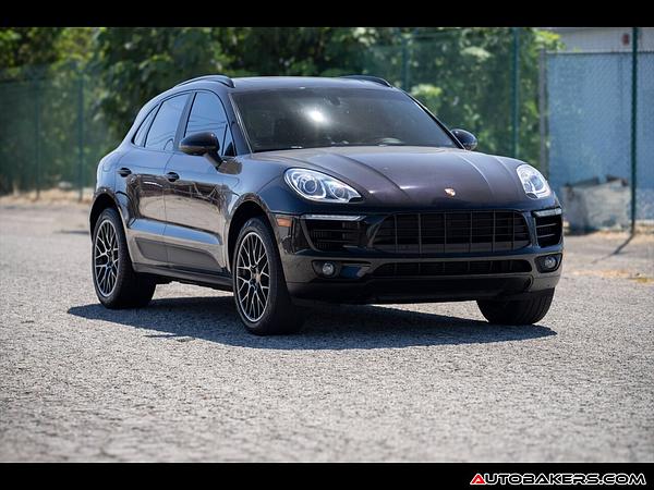 2015 Porsche Macan