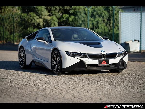 2017 BMW i8