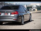 2017 BMW 3-Series photo 10