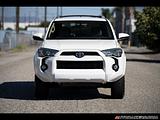 2016 Toyota 4Runner photo 2