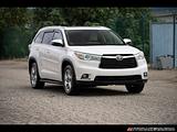 2015 Toyota Highlander photo 1