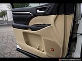 2015 Toyota Highlander photo 24