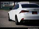 2014 Lexus IS photo 9