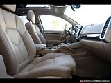 2015 Porsche Cayenne photo 17