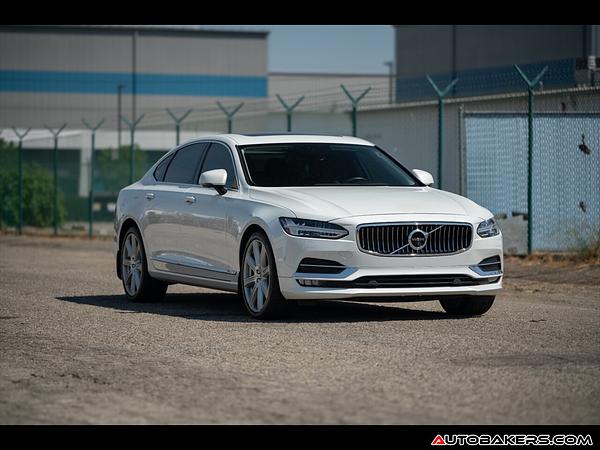 2018 Volvo S90