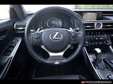 2014 Lexus IS photo 14