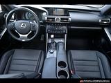 2014 Lexus IS photo 16